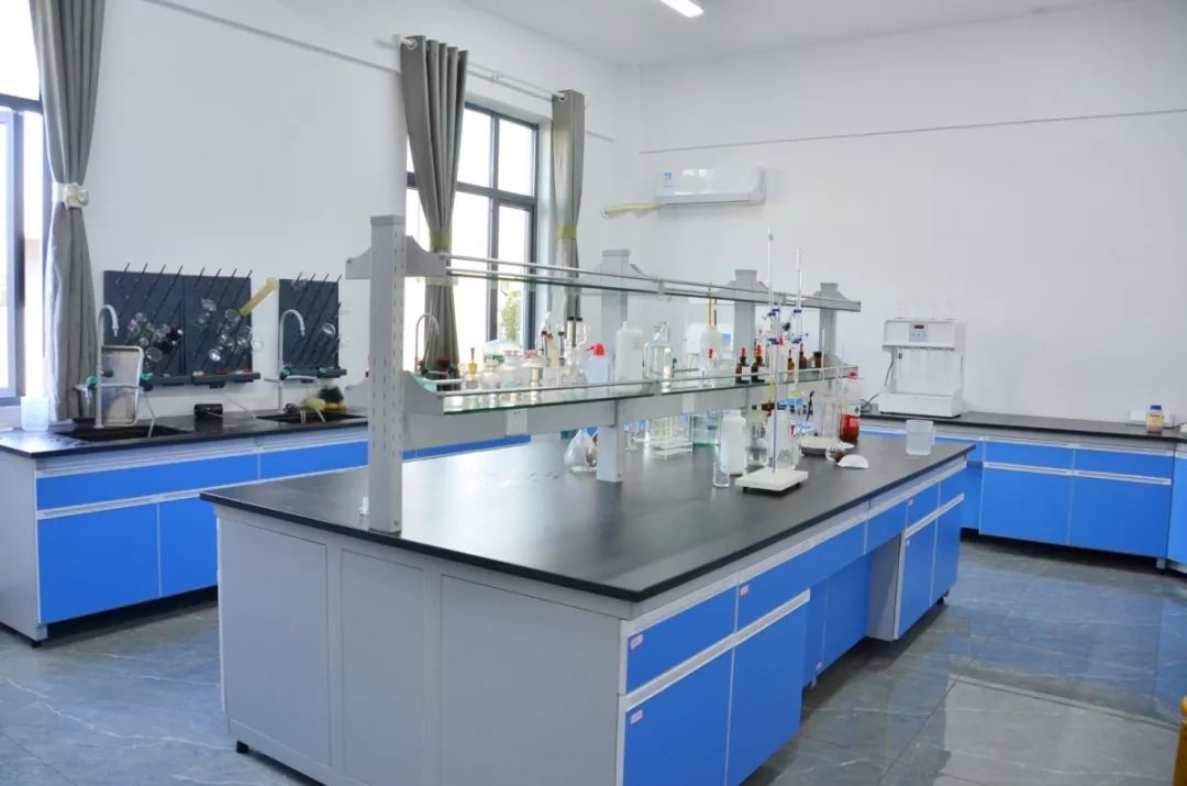 173458862.jpg 173458862.jpg